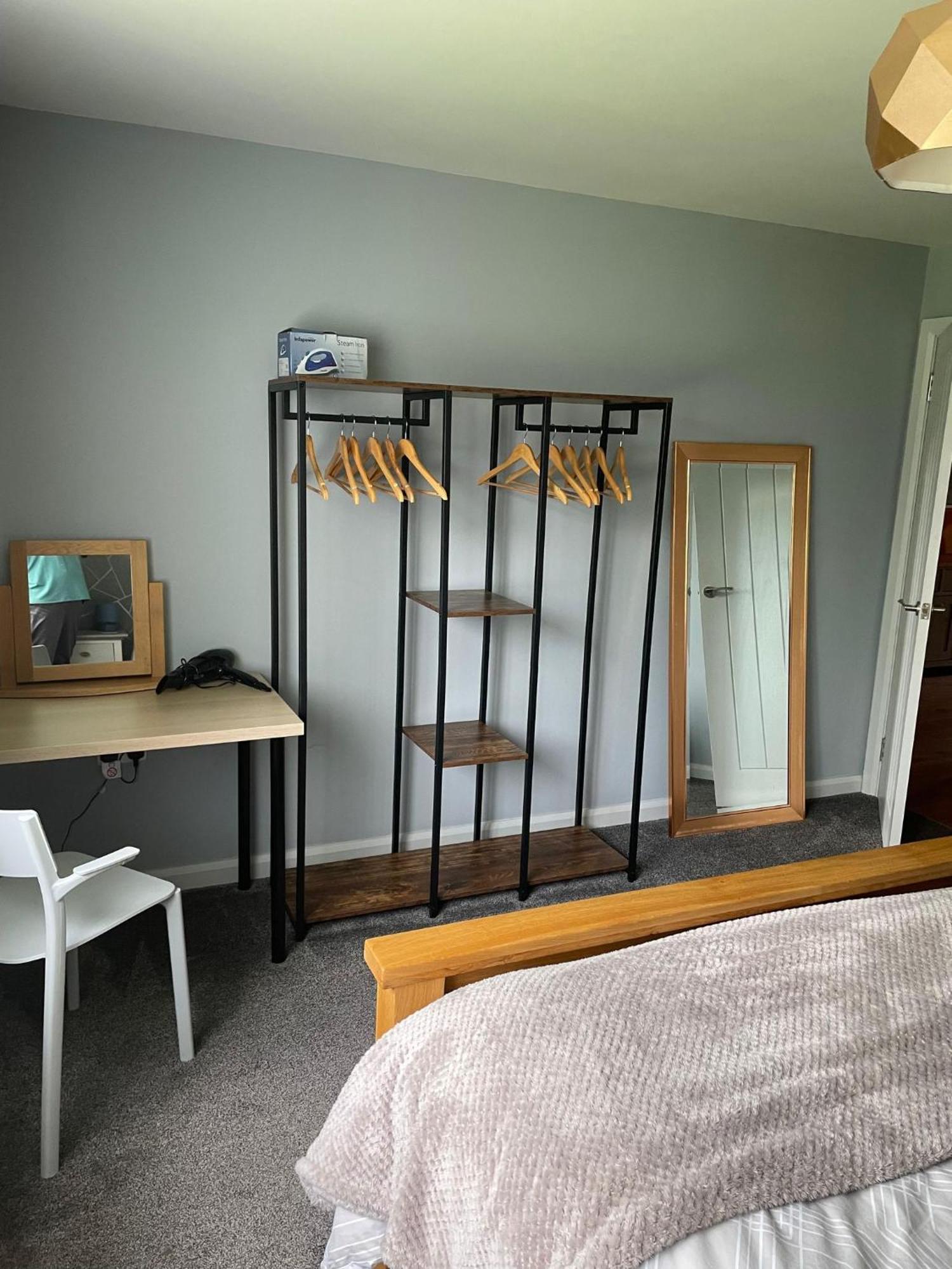 'Kodi'S Place' Well Appointed 1 Bedroom Apartment With Excellent Transport Links And Free Wi-Fi Whiteabbey Eksteriør bilde